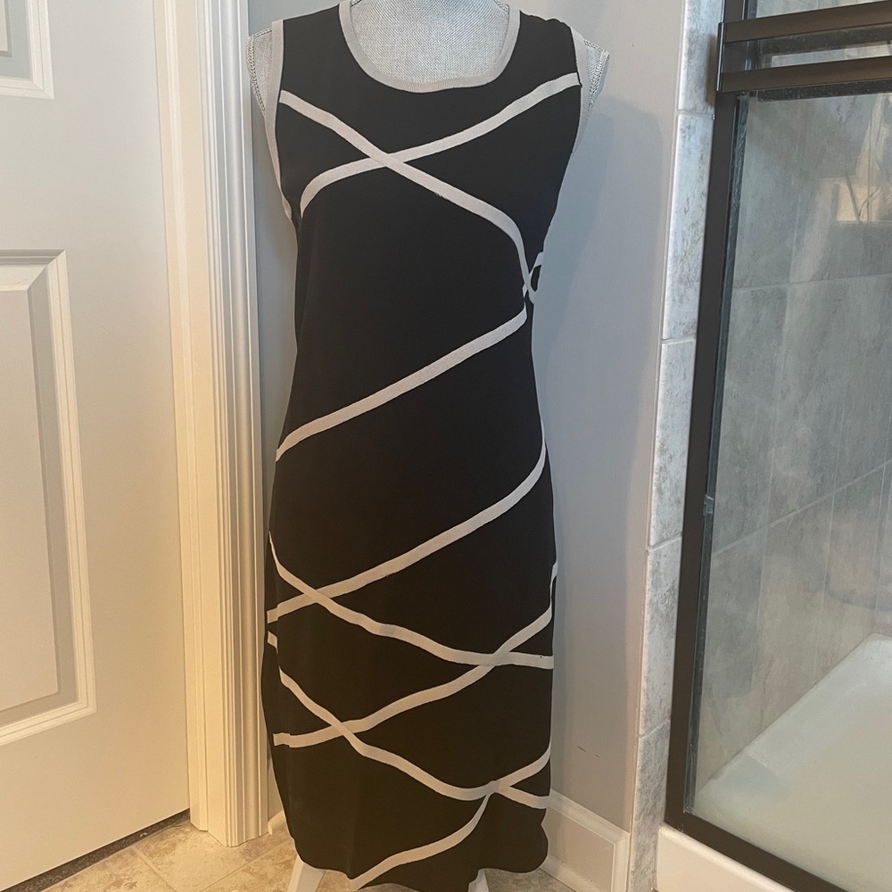 Grace knit sleeveless women’s sheath knit dress